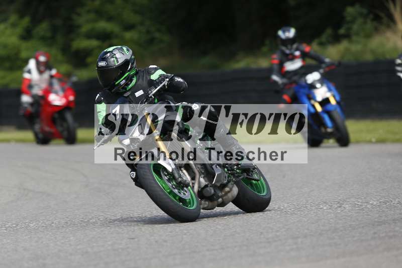 /Archiv-2025/42 07.08.2025 Peter Studer Girls Day ADR/Gruppe blau/7